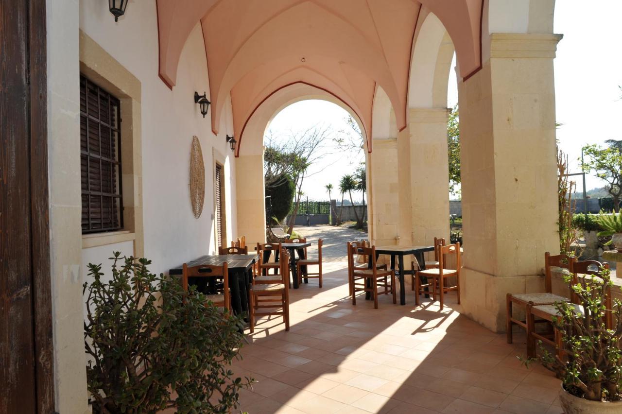 Masseria La Colombaia Поджардо Екстериор снимка